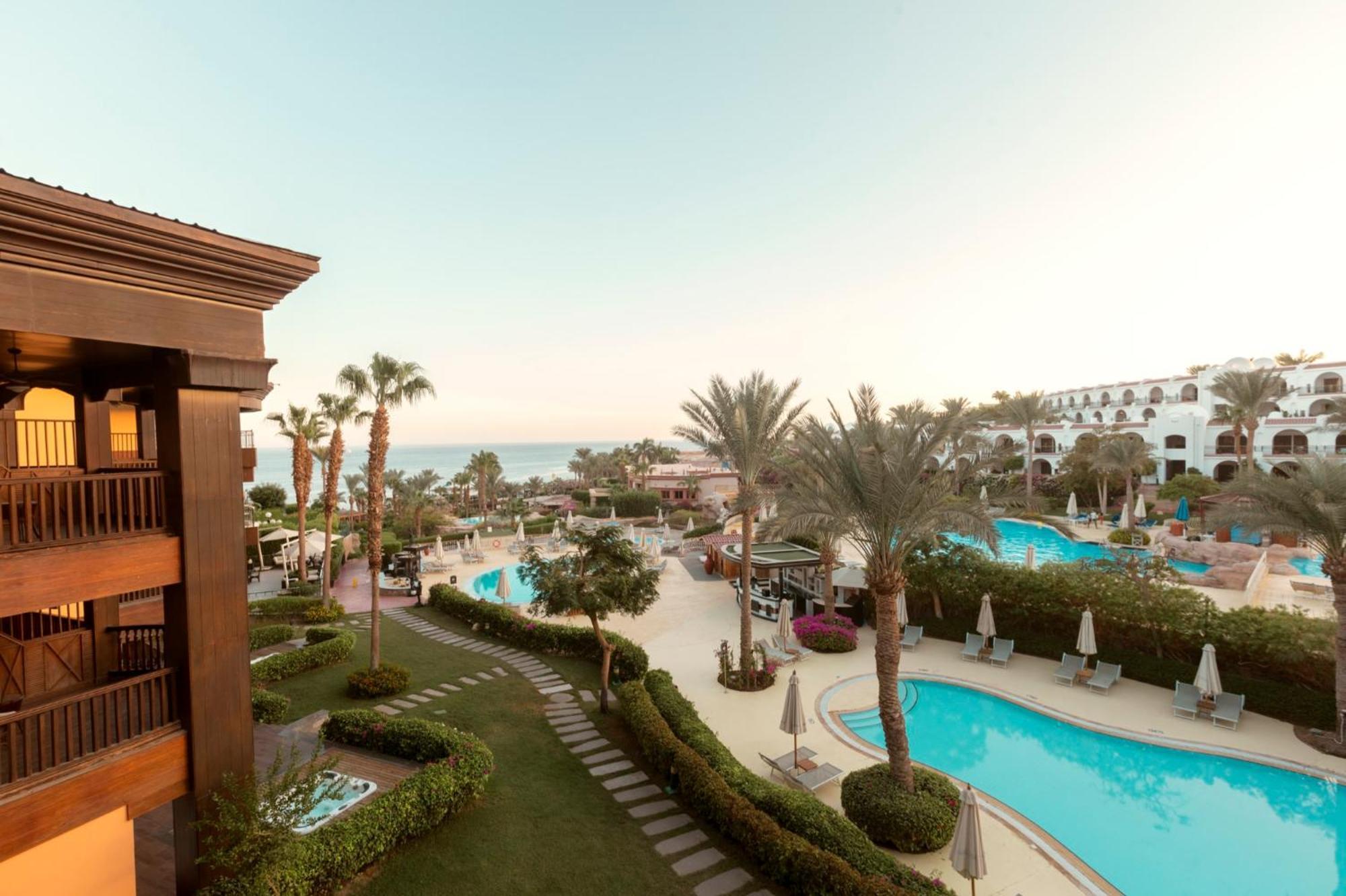 Royal Savoy Sharm El Sheikh (Adults Only) Sharm El Sheikk Exterior foto The resort at the Hilton Sharm El-Sheikh