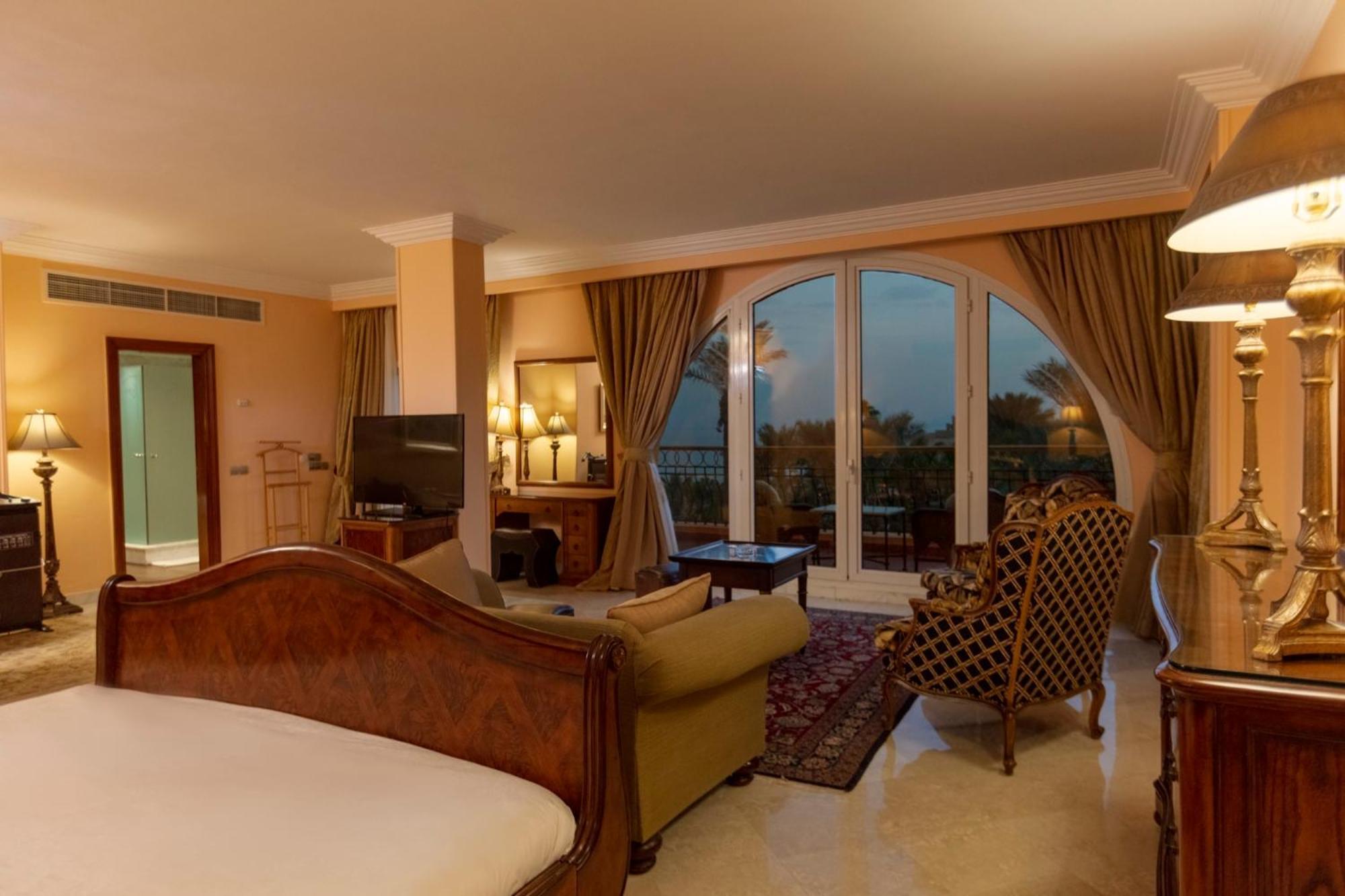 Royal Savoy Sharm El Sheikh (Adults Only) Sharm El Sheikk Exterior foto Suite at the Grand Hyatt Hotel, Amman